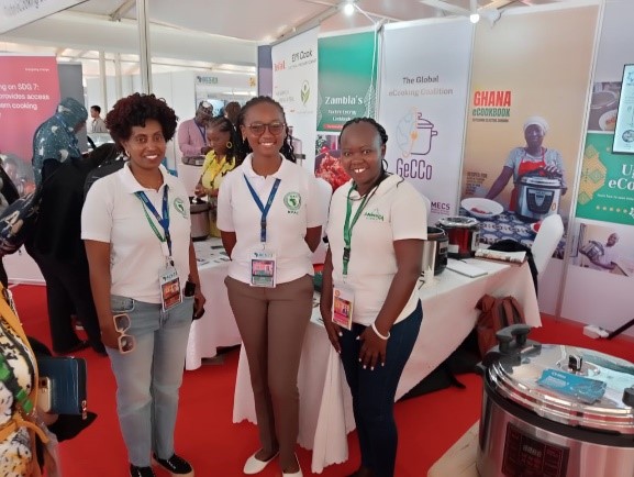 elizabeth-with-IGAD-Staff